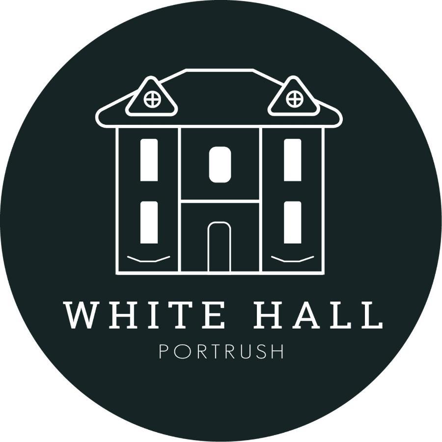 White Hall Portrush Luaran gambar